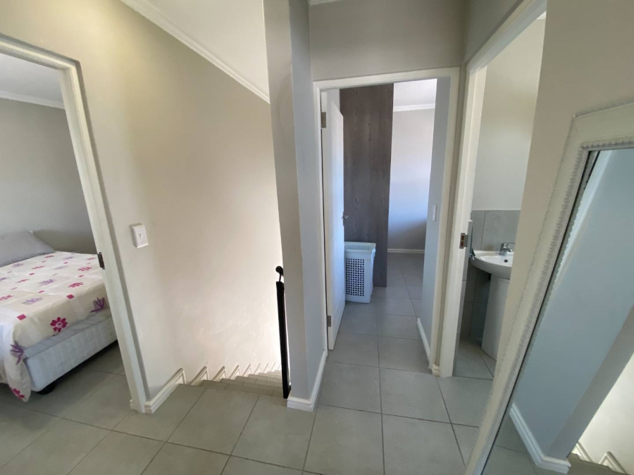 3 Bedroom Property for Sale in Windsor Park Western Cape